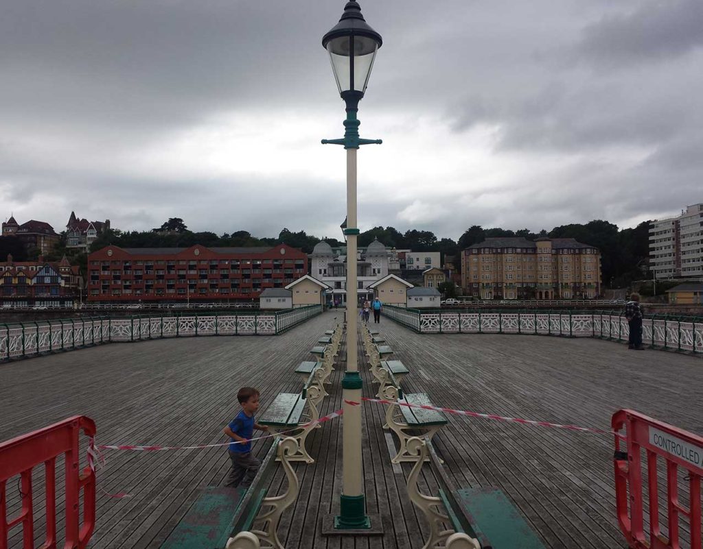 Cardiff-pier